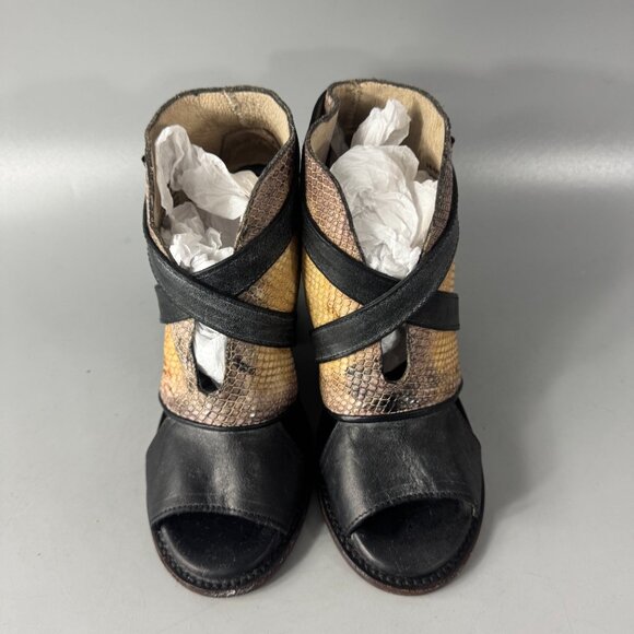 Freebird by Steven Rattle Shooties, Size 6 - Picture 5 of 15